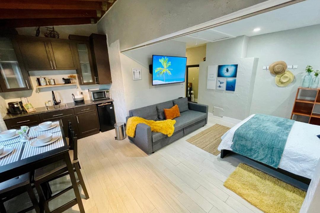 Photo of Bedroom in Coral Way