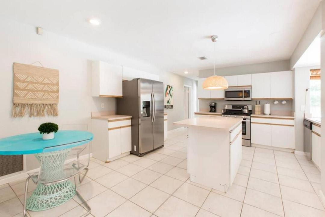 Photo of Kitchen in South Palm Park Neighborhood Association