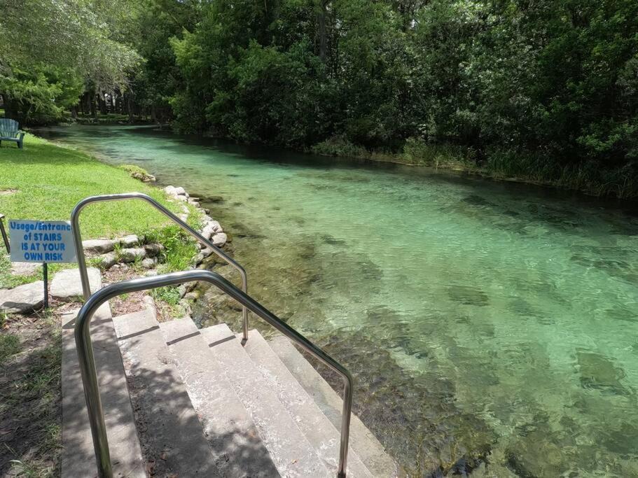 Photo of Others in Dunnellon