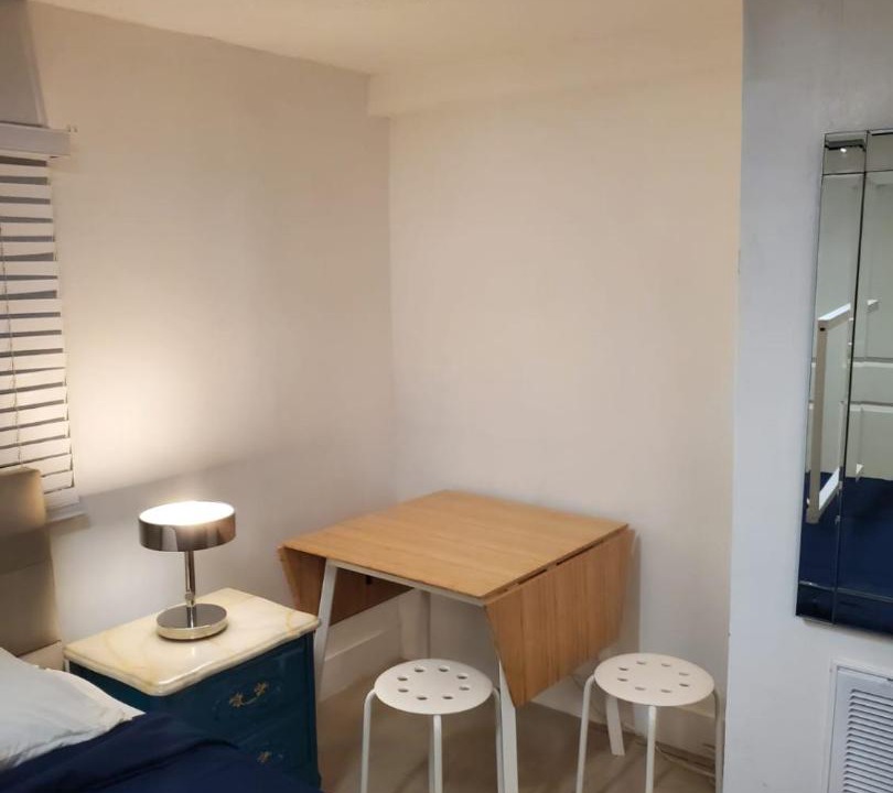 Photo of Bedroom in Tamiami