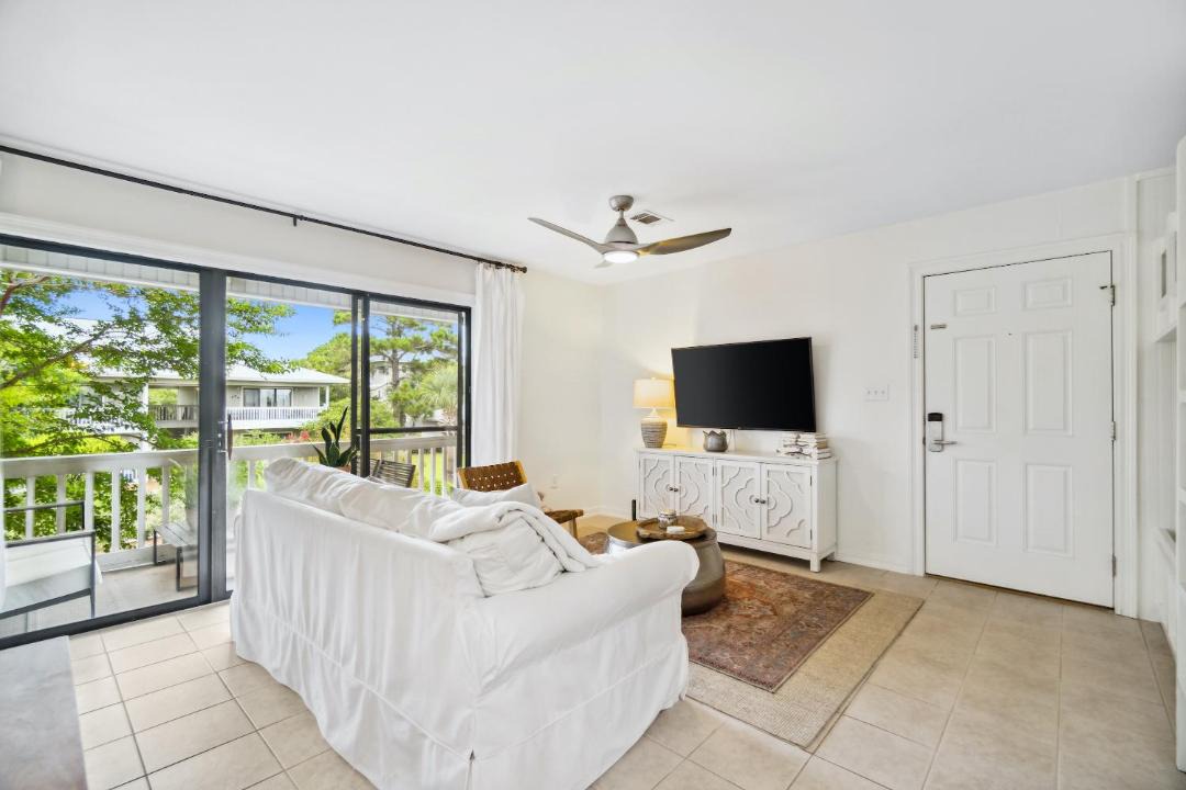 Photo of Livingroom in Seagrove Beach