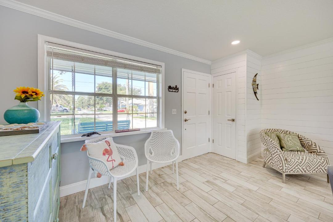 Photo of Livingroom in Jacksonville Beach
