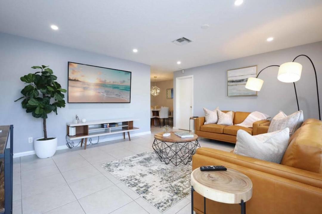 Photo of Livingroom in Greenacres