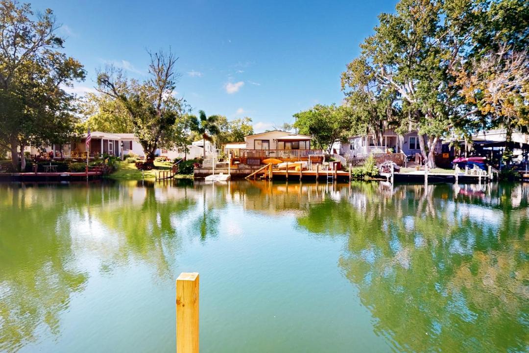 Photo of Others in Weeki Wachee Gardens