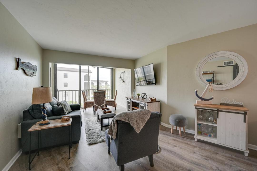 Photo of Livingroom in Marco Island