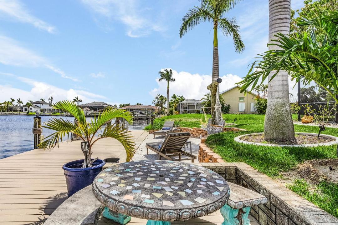 Photo of Patio Balcony in Caloosahatchee