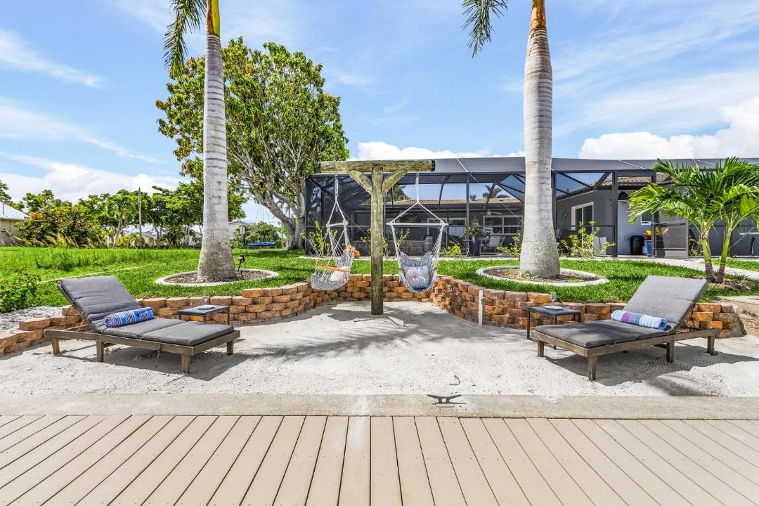 Photo of Patio Balcony in Caloosahatchee