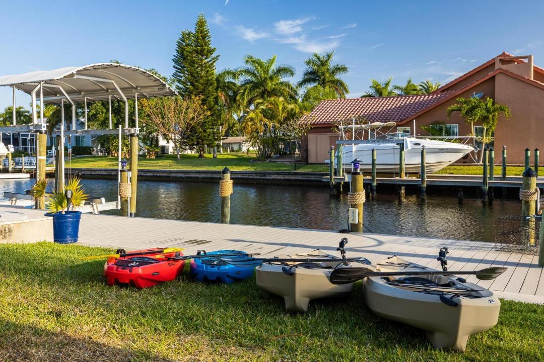 Photo of Others in Caloosahatchee