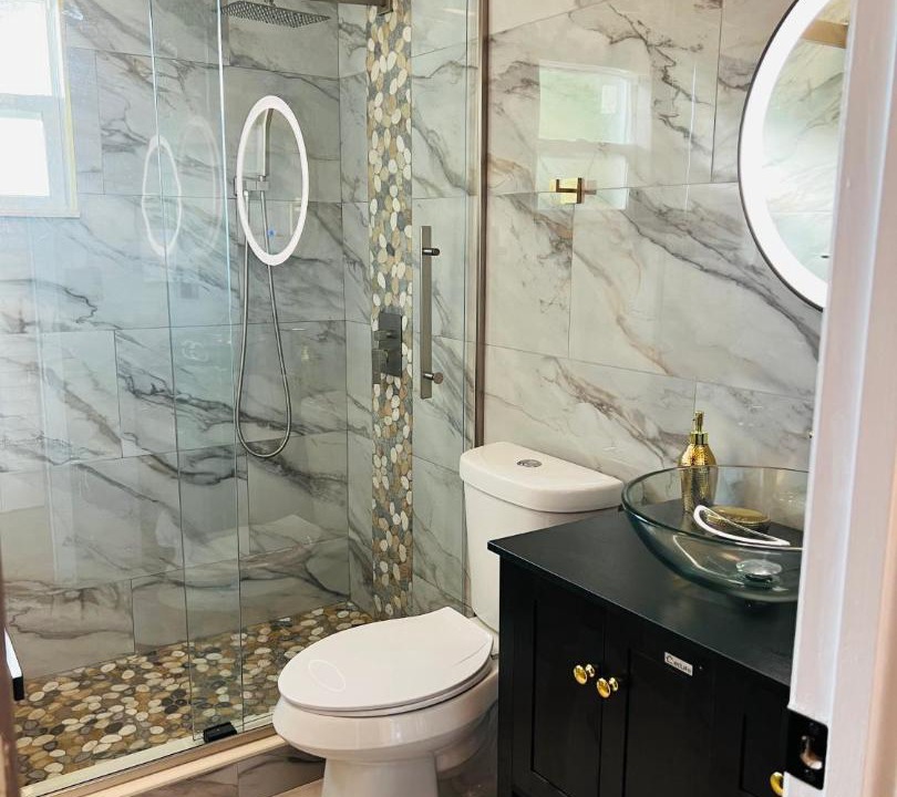 Photo of Bathroom in Eatonville