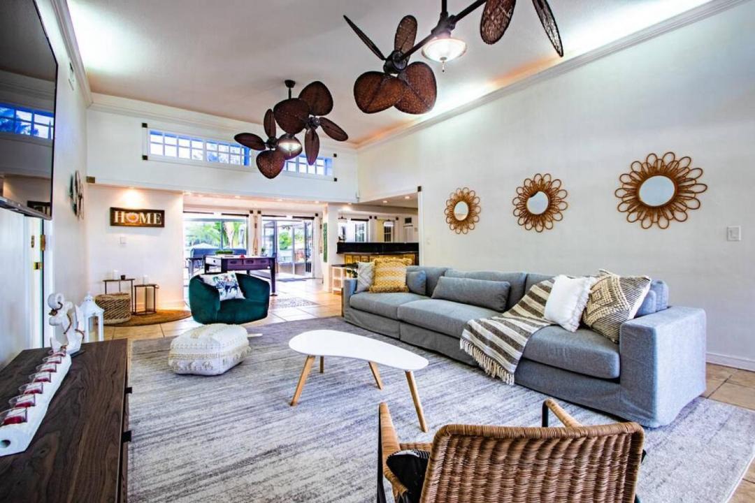 Photo of Livingroom in Ojus