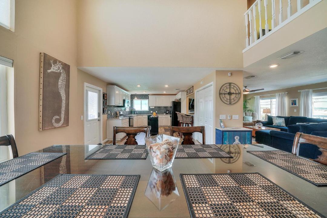 Photo of Livingroom in Navarre Beach