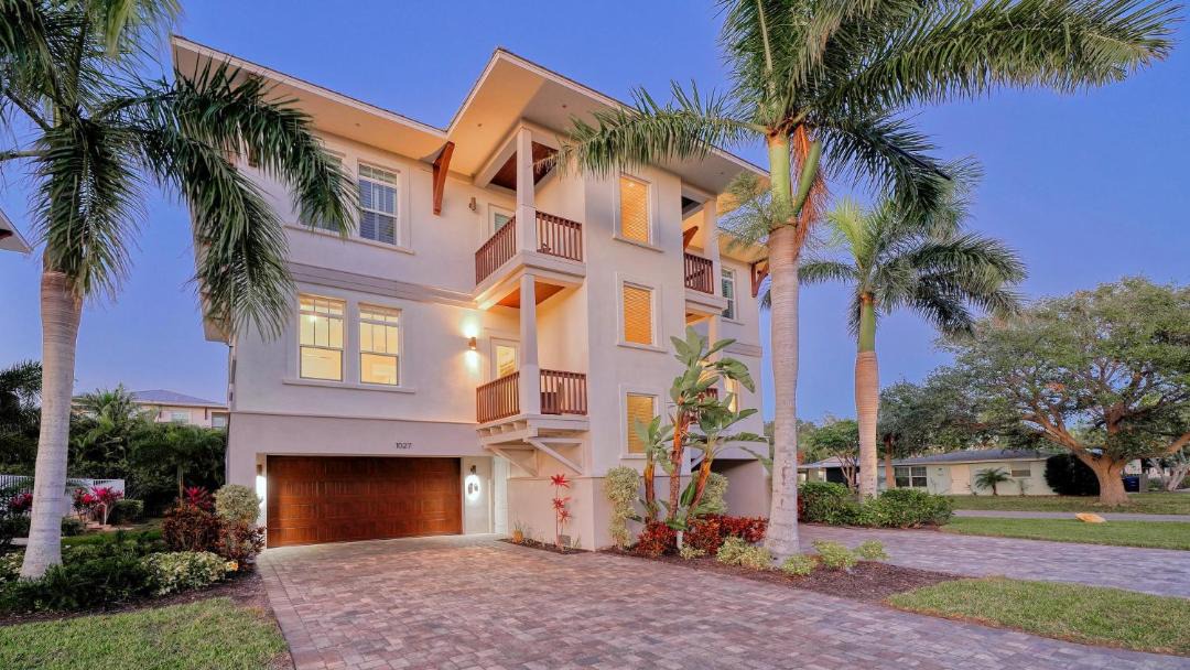 Photo of Buildings in Siesta Key