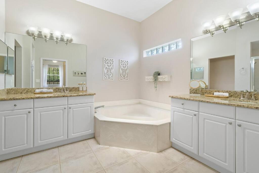 Photo of Kitchen in Jupiter