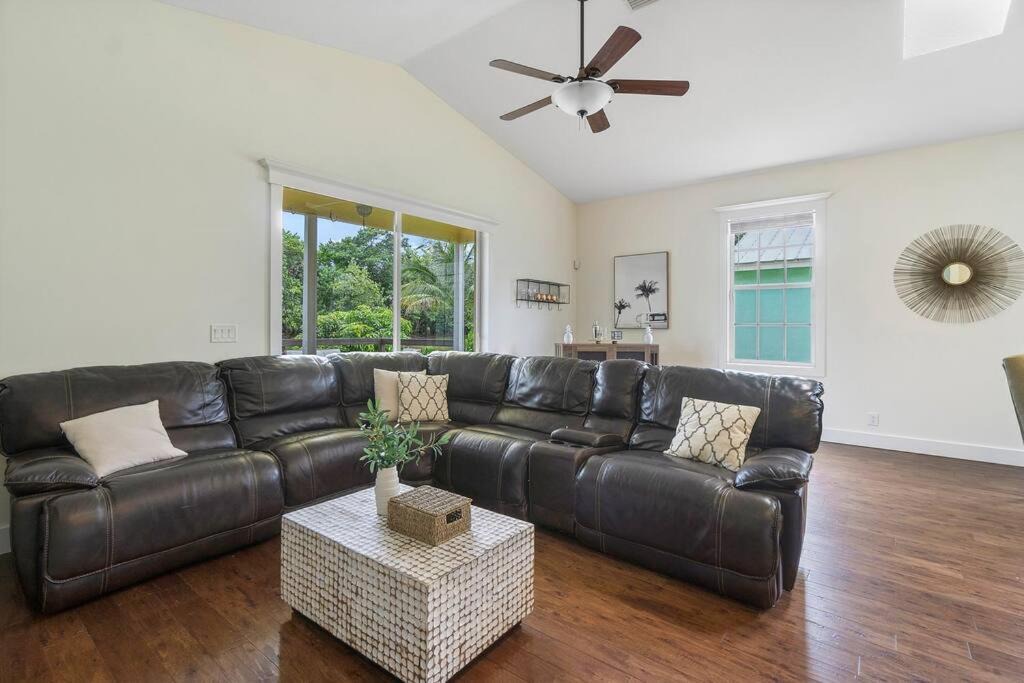Photo of Livingroom in Jupiter