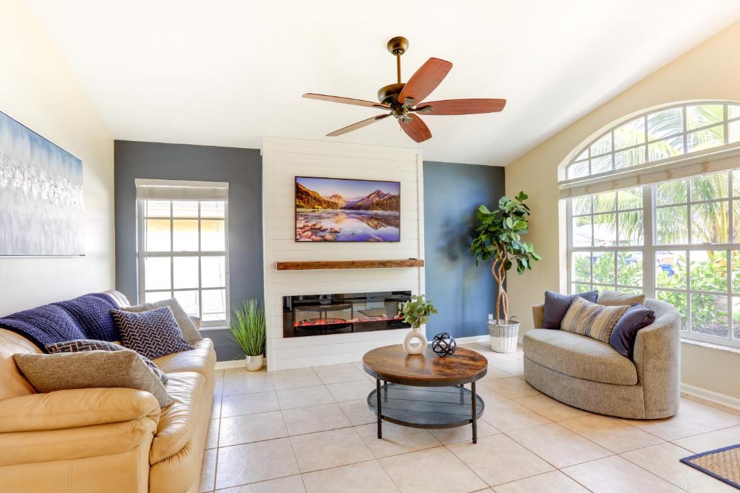 Photo of Livingroom in North Palm Beach Heights