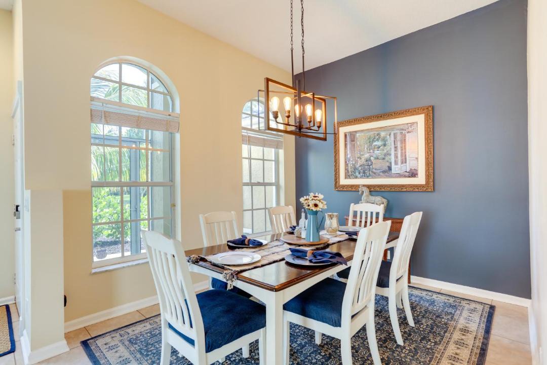 Photo of Livingroom in North Palm Beach Heights