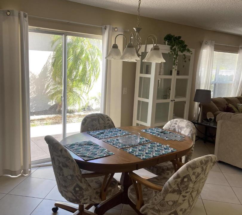 Photo of Livingroom in Bonnybrook