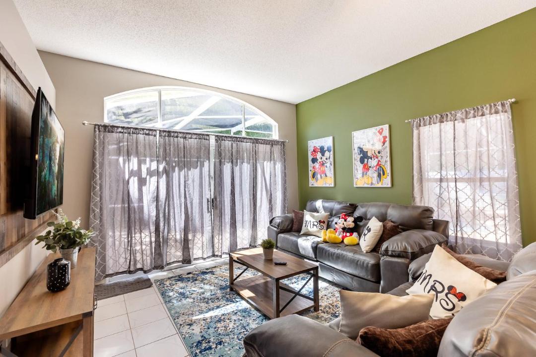 Photo of Livingroom in Thousand Oaks