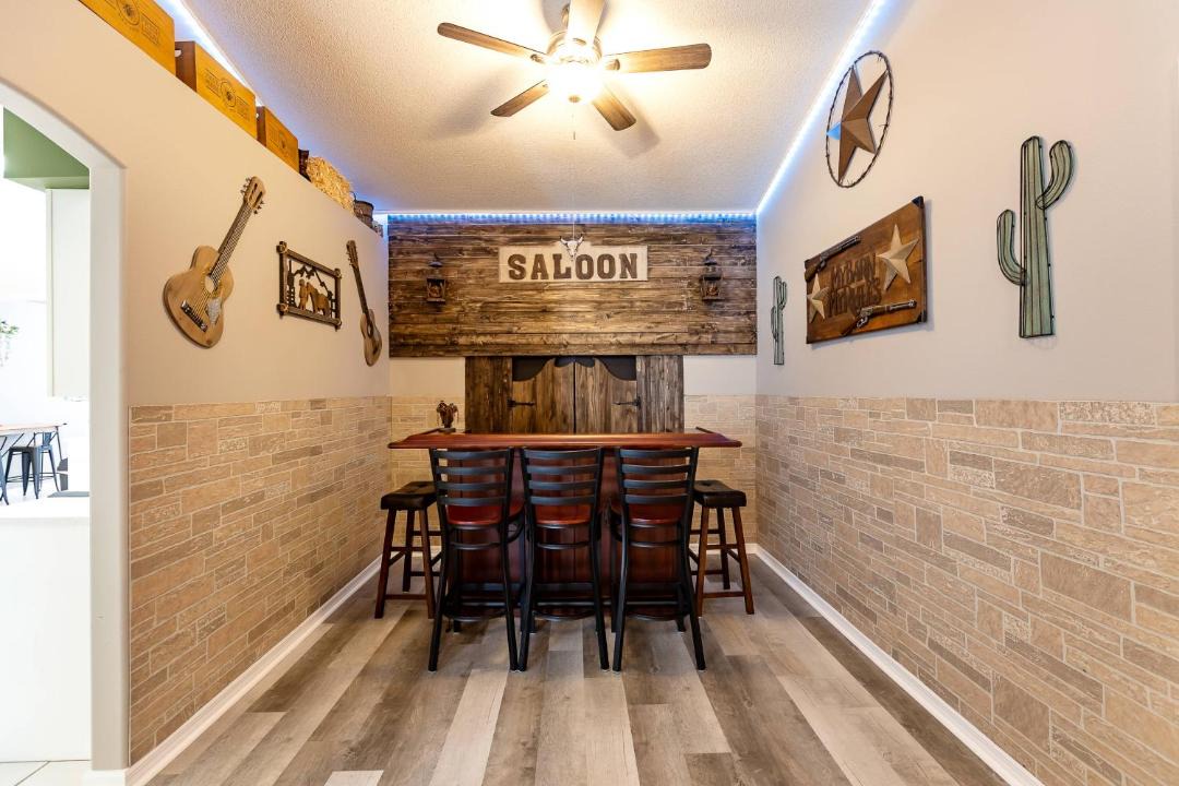 Photo of Livingroom in Thousand Oaks
