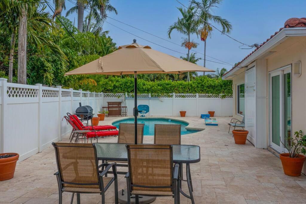Photo of Patio Balcony in Poinsettia Heights
