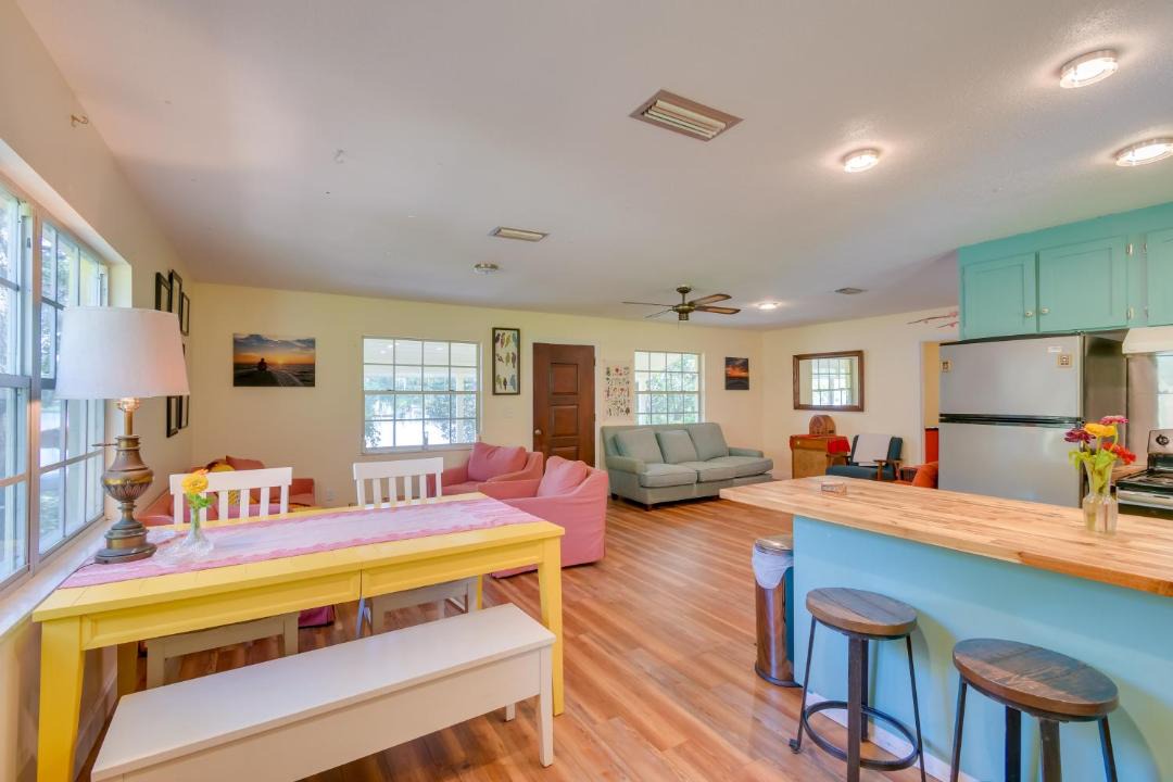 Photo of Livingroom in Hawthorne