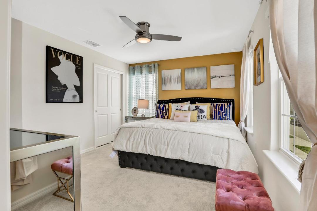 Photo of Bedroom in Davenport