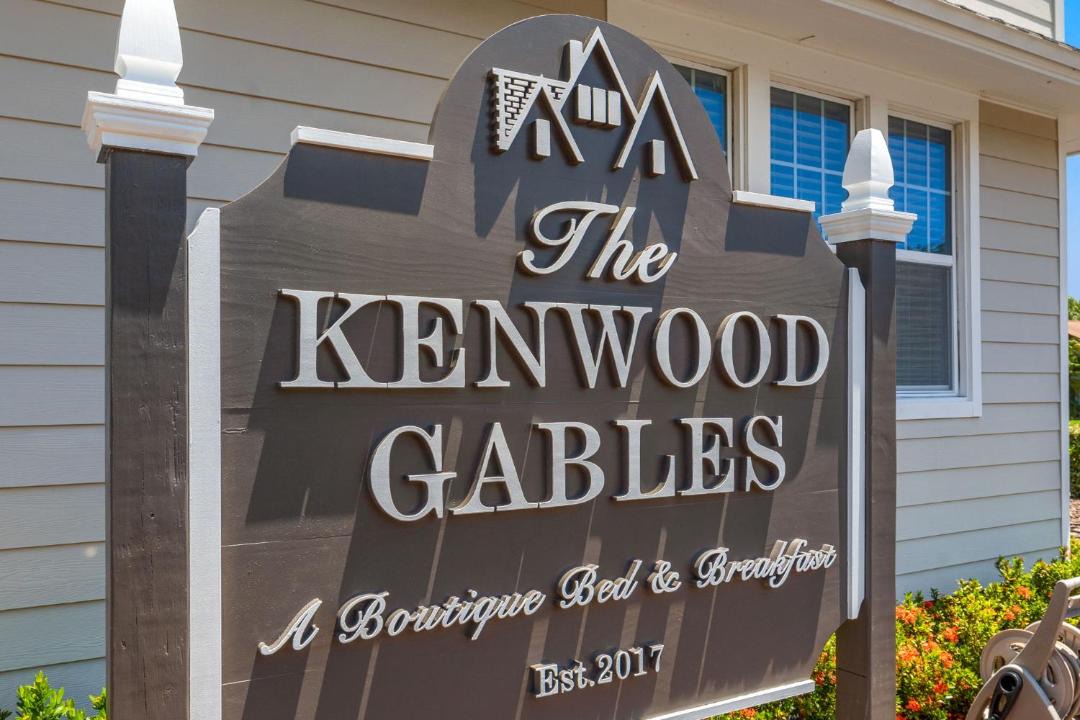 Photo of Others in Historic Kenwood