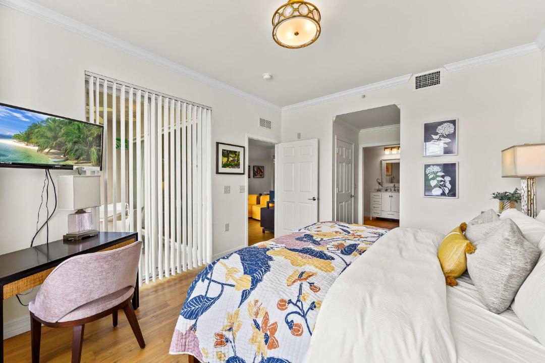 Photo of Bedroom in Naples