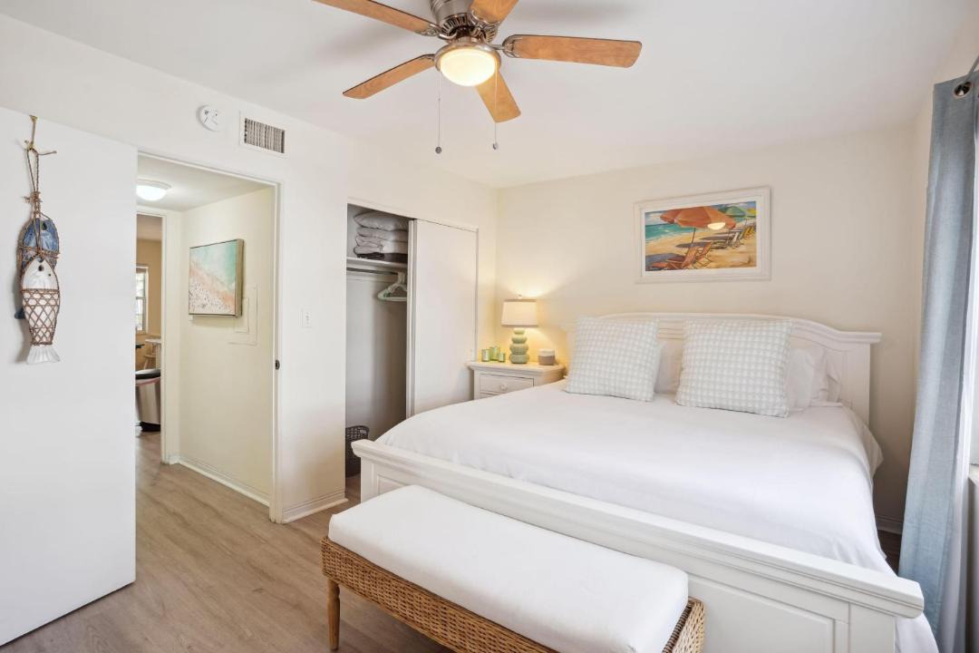 Photo of Bedroom in Gulfport