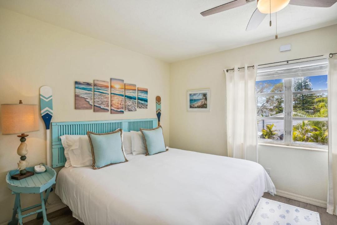Photo of Bedroom in Gulfport