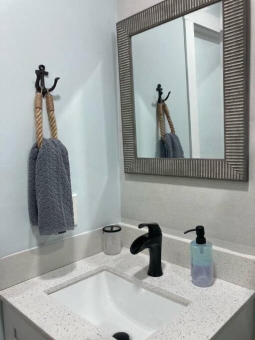 Photo of Bathroom in Doctor's Arm