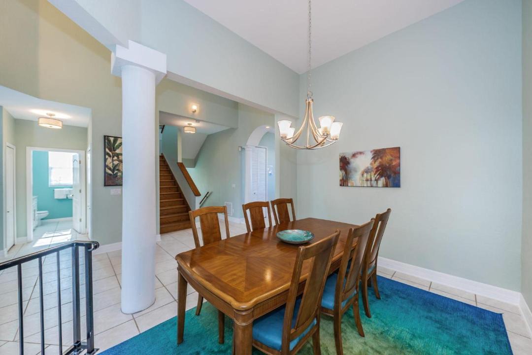 Photo of Livingroom in Treasure Island