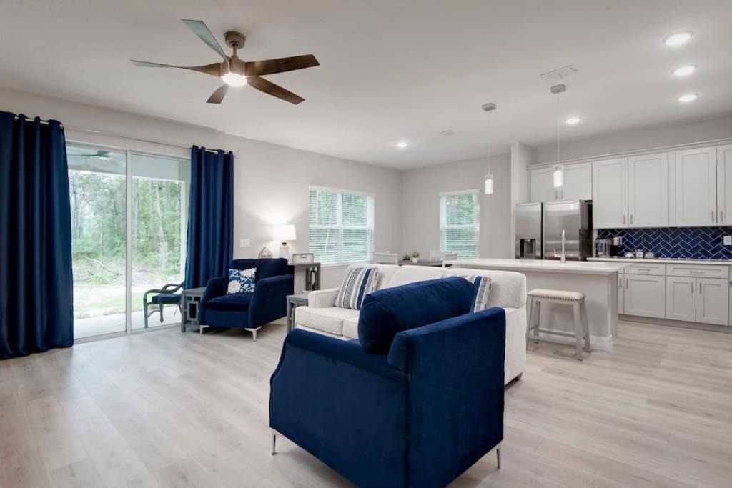 Photo of Livingroom in Citrus Springs