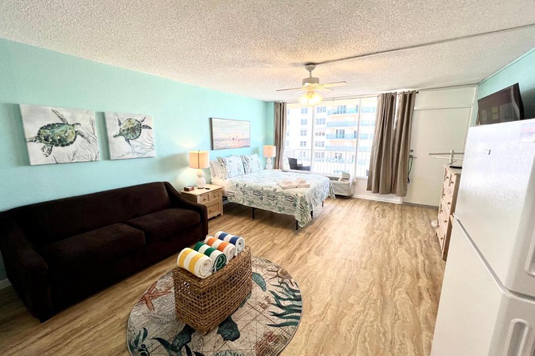 Photo of Livingroom in Daytona Beach