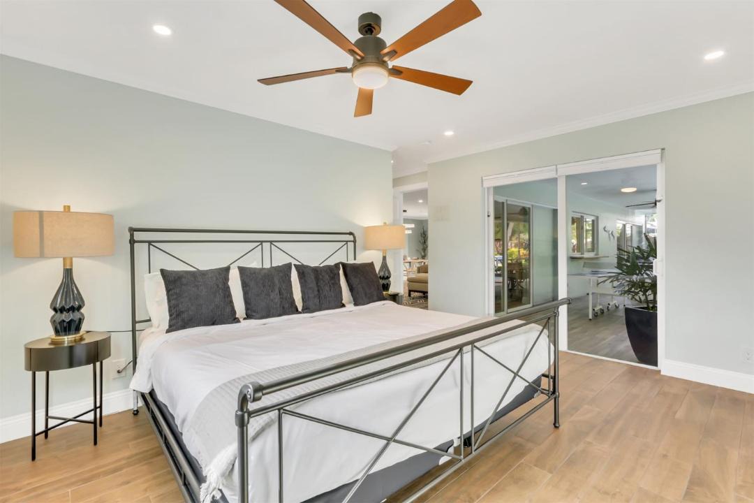 Photo of Others in Coral Ridge Isles