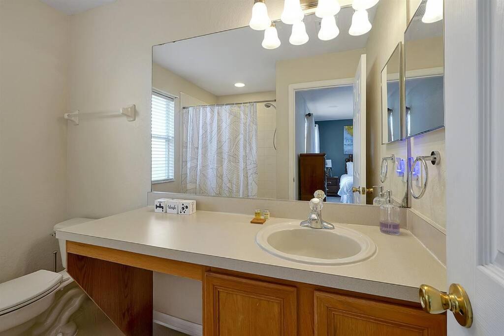 Photo of Bathroom in Regal Palms