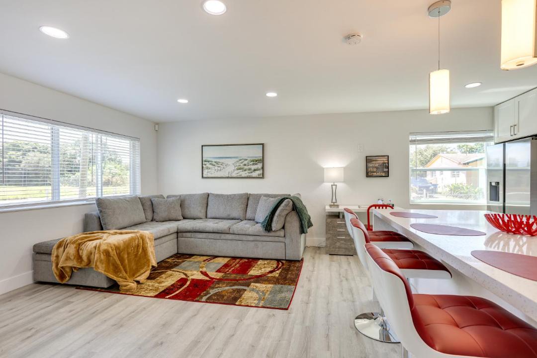 Photo of Livingroom in Riviera Beach