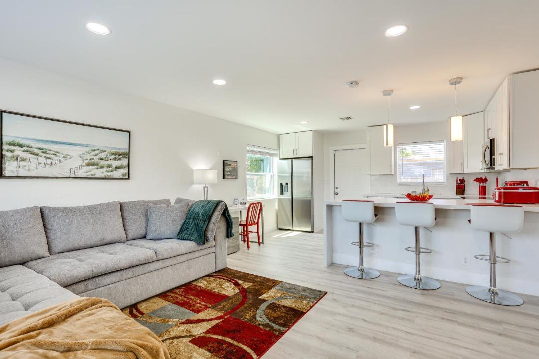 Photo of Livingroom in Riviera Beach