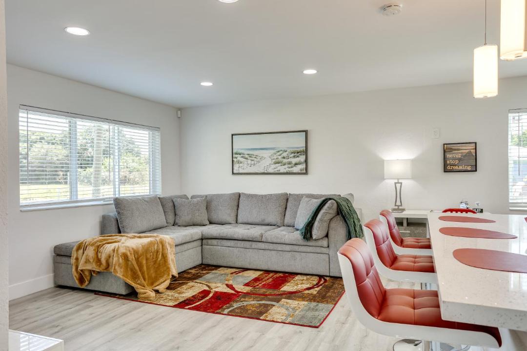 Photo of Livingroom in Riviera Beach