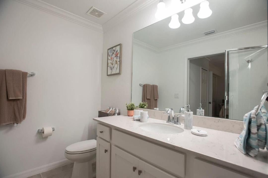 Photo of Bathroom in Lakewood Ranch