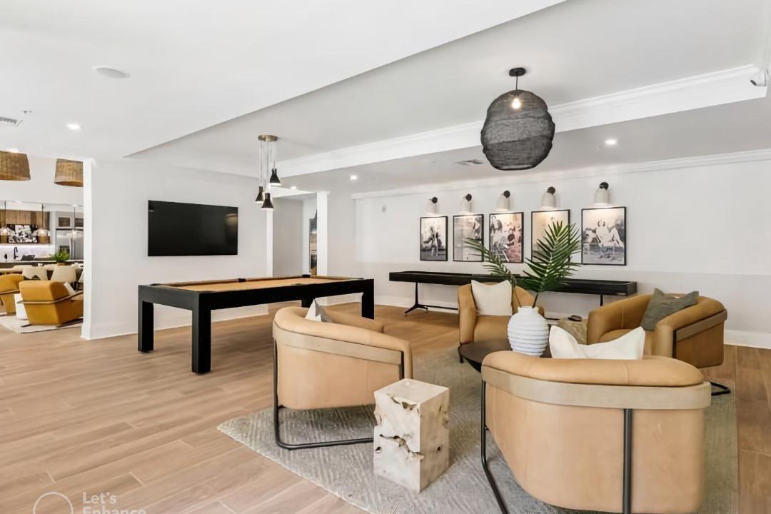 Photo of Livingroom in Carver City - Lincoln Gardens
