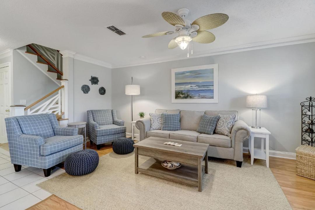 Photo of Livingroom in Amelia City