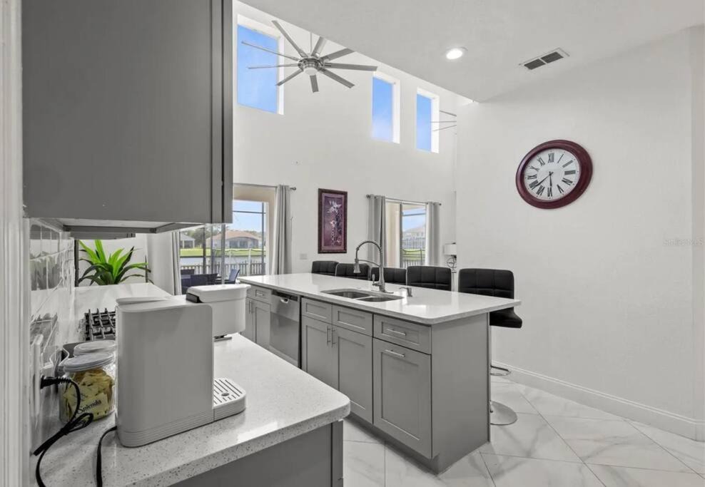 Photo of Kitchen in Crescent Lakes