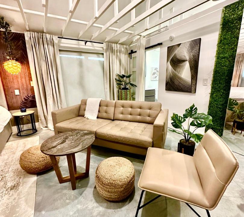 Photo of Livingroom in Palm Beach - West Palm Beach