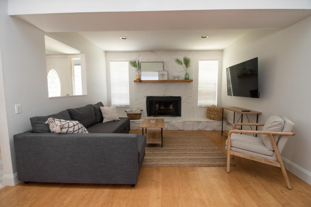 Photo of Livingroom in North Beach
