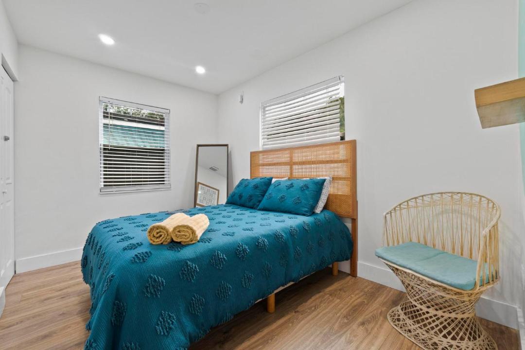 Photo of Bedroom in Middle River Terrace