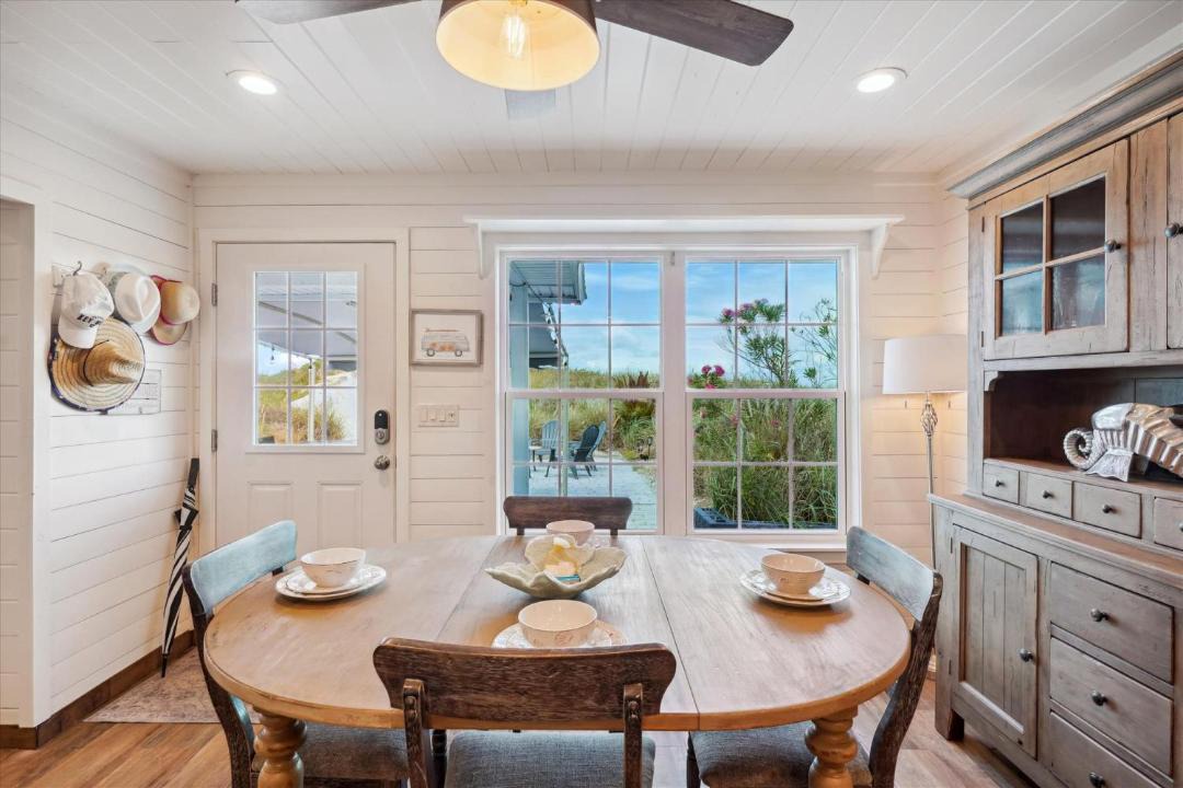 Photo of Kitchen in Redington Shores