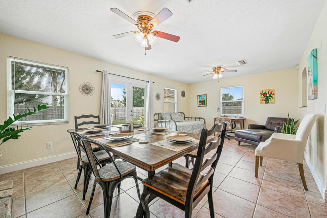 Photo of Livingroom in Royal Palm Beach