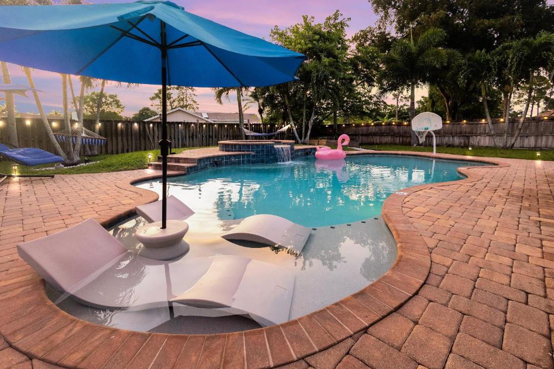 Photo of Outdoor in Royal Palm Beach