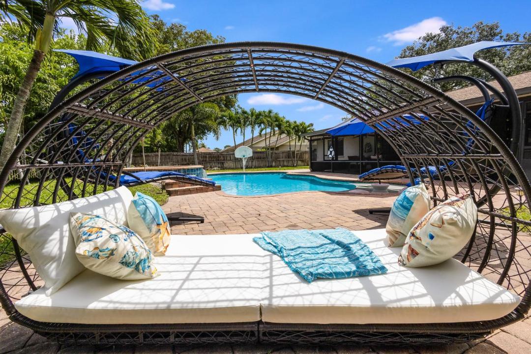 Photo of Outdoor in Royal Palm Beach